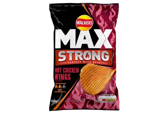 Walkers Max Strong Hot Chicken Wings Sharing Crisps 140g