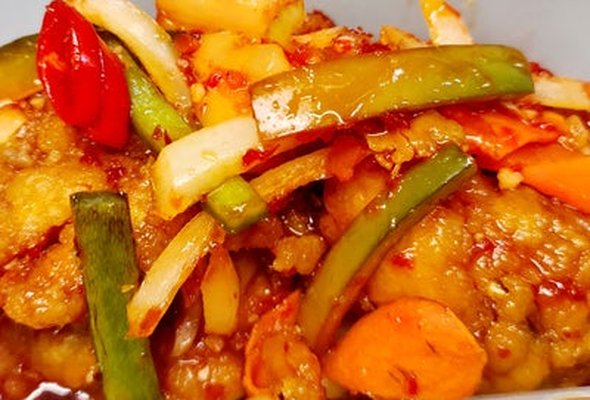 Crispy Chicken Wings with Honey Capital Sauce