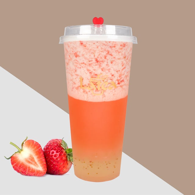Supreme strawberry with crispy boba
