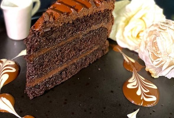 Chocolate Fudge Cake