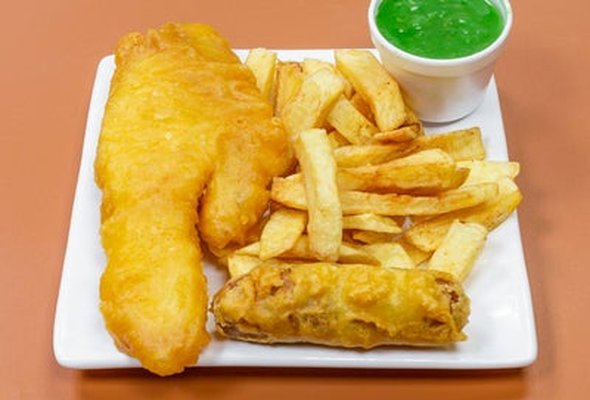 Mini Fish, Small Battered Sausage, Chips and Sauce