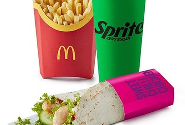 Large Grilled Sweet Chilli Chicken Wrap Meal
