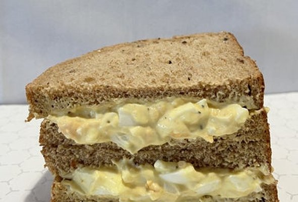 Simple Egg Mayonnaise Sandwich