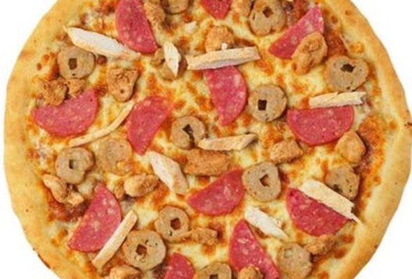 California Chicken Pizza
