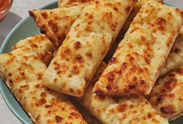 Garlic Cheese Sticks