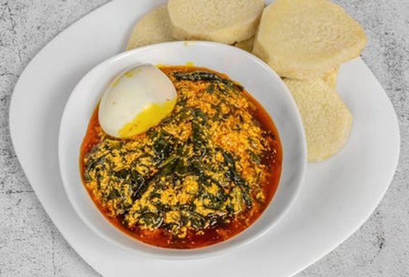 23) Spinach Stew and Yam