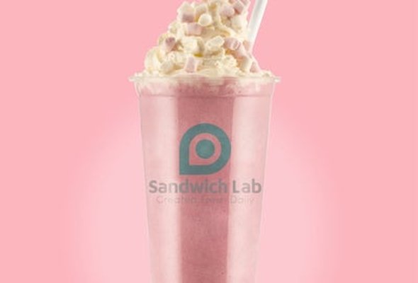 Luxe Strawberry Milkshake (Toppings currently not available)