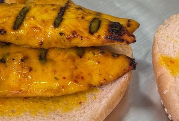 Grilled Peri Peri Chicken Burger Single