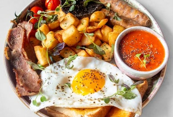 Ines Breakfast
