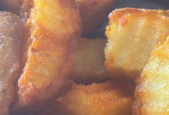 Hand cut skin on fries