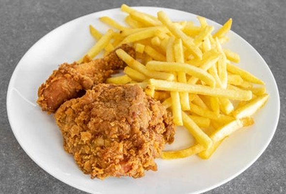 Jerk Wings and Fries