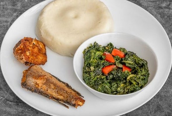 Sadza-Ugali with Veg and Fried Fish
