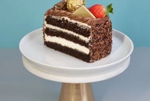 Hazelnut Fantasy Slice