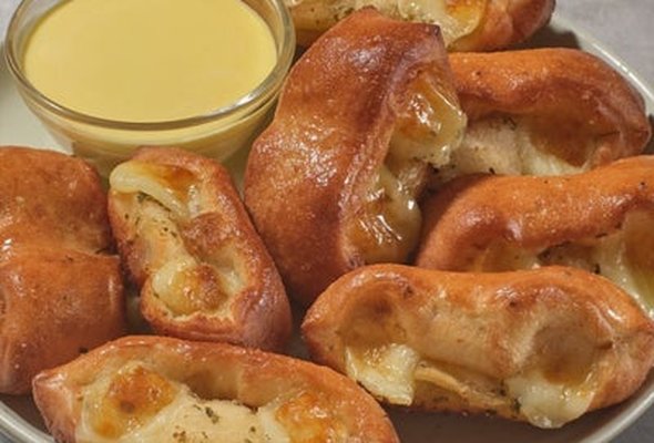 Garlic Cheese Papa Bites