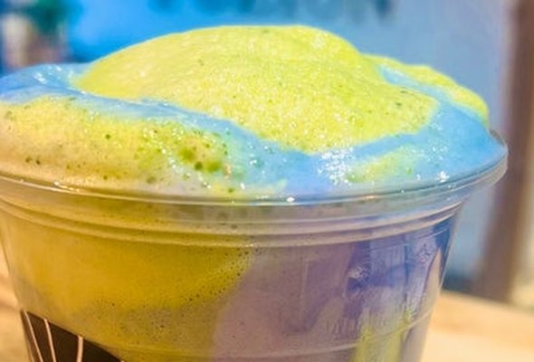 Protein and spirulina matcha