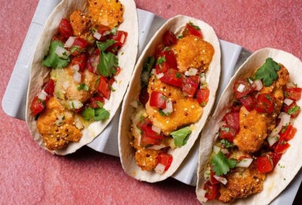 Crispy Cauliflower Bite Tacos (v)