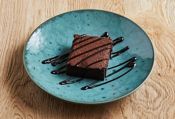 BELGIAN CHOCOLATE BROWNIE (V)
