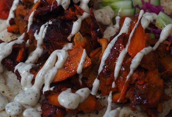 Chicken Tikka Kebab in Naan