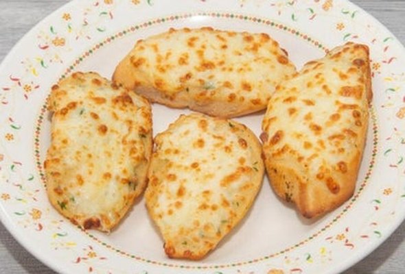 Garlic Bread with Cheese