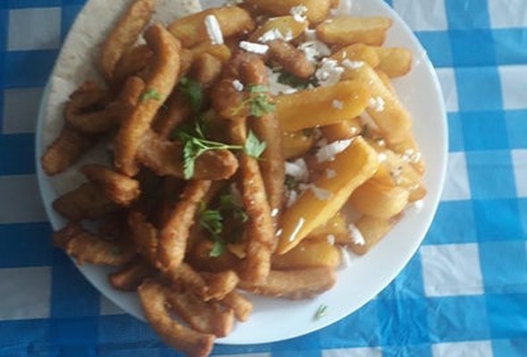 Calamari served with chips pitta bread sallad