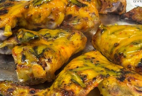 3 peri peri wings