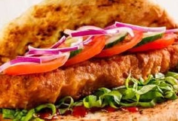 Masala Fish in Naan