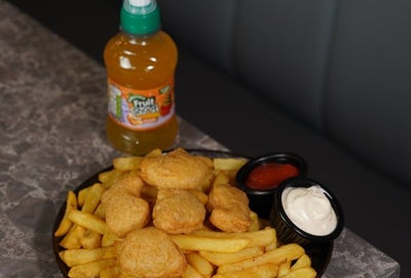 Chicken Nuggets Kids Meal