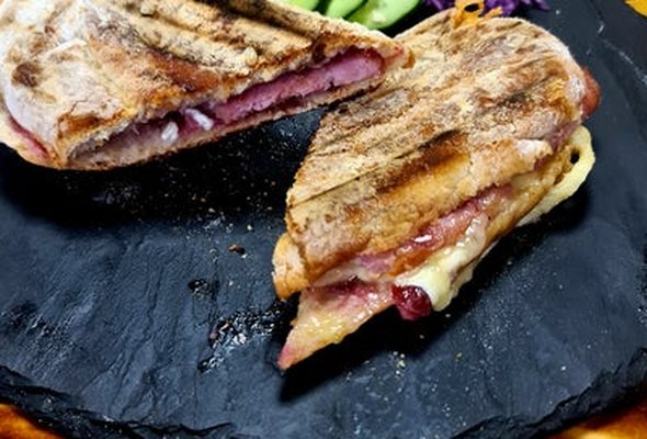 Bacon, Brie and Cranberry