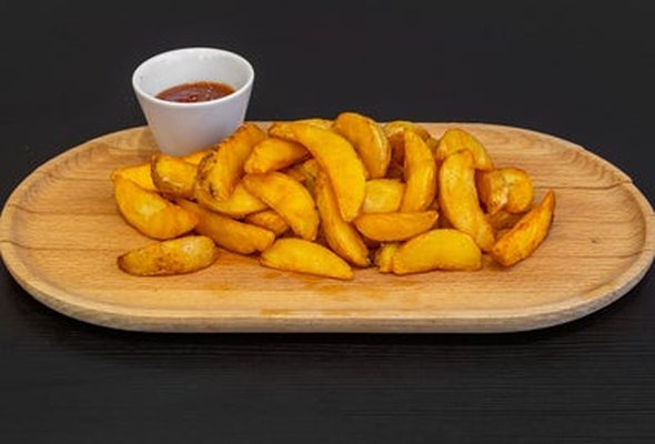 -Spicy potato wedges