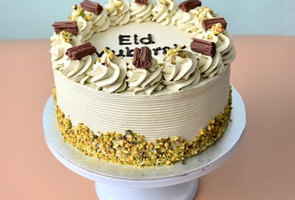 6" Chocolate Flake Pistachio Cream Cake