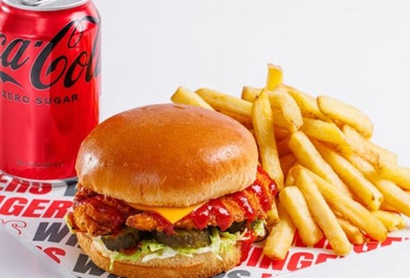 The Classic Wingers Burger Meal Deal