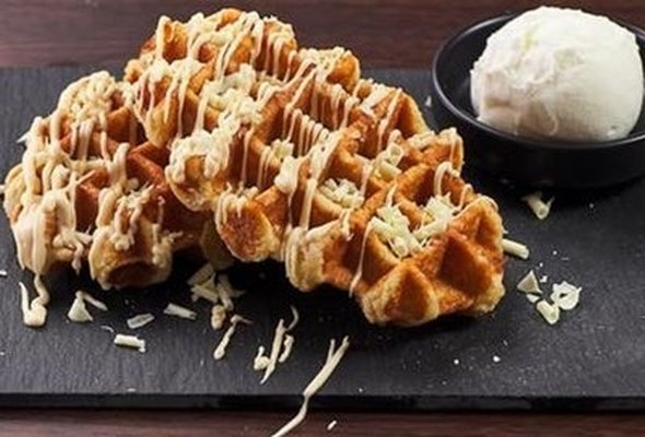 White Chocolate Waffle