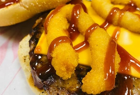 Single Beef BBQ Deluxe Burger