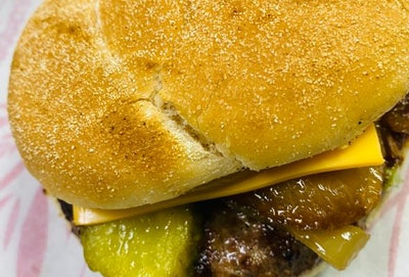 Single New Yorker Beef Burger with Fries