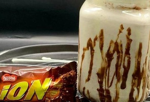 Lion Bar Milkshake