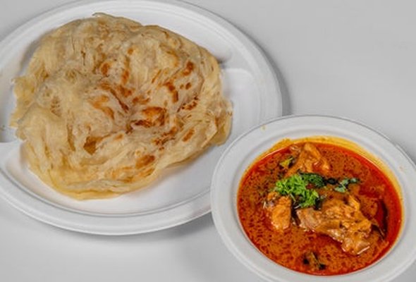 Porotta with Chicken Chettinadu