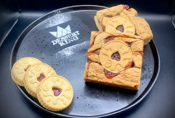 Jammie Dodger Blondie