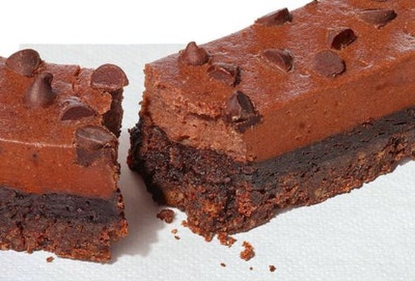 Chocolate Fudge Brownie Cheesecake Bar