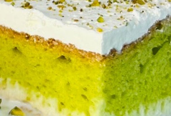 Pistachio Milk Cake