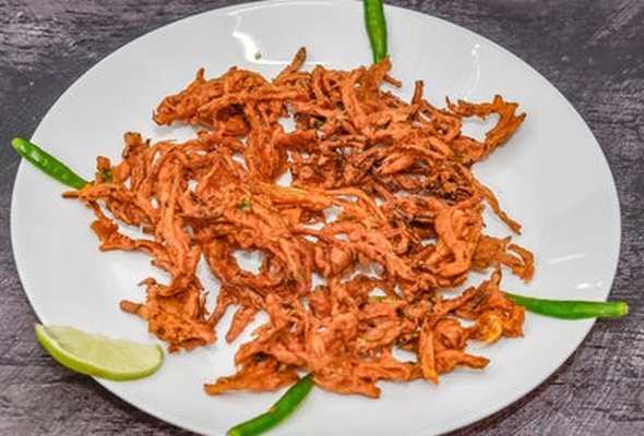 Onion Pakora (Hyderabadi Style)