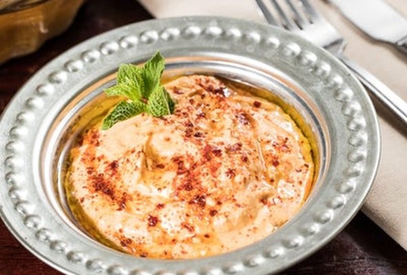 Hummus Beiruty (Hot) (V)