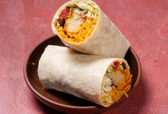 Crispy Cauliflower Burrito (v)
