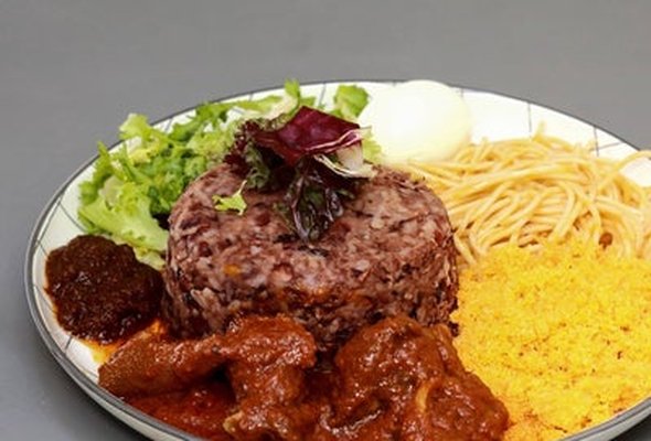 Waakye with meat