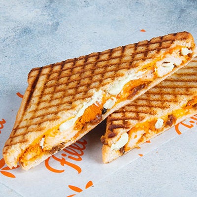 Tandoori Chicken Toastie with Zafran tea