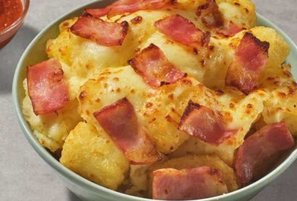 Cheesy Potato Tots with Bacon