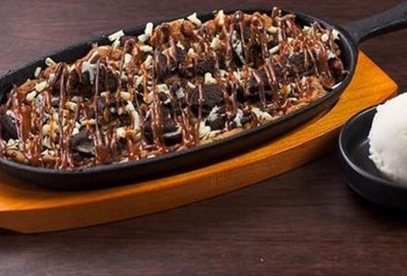 Oreo Explosion Cookie Dough