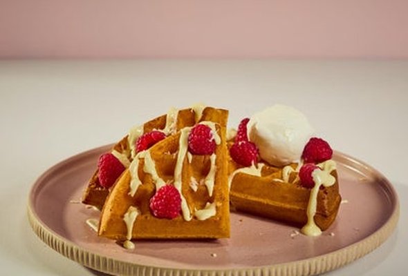 Low Gluten | White Chocolate, Raspberry & Coconut- Amercian Waffle