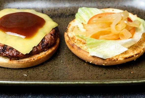 BBQ Cheese Burger