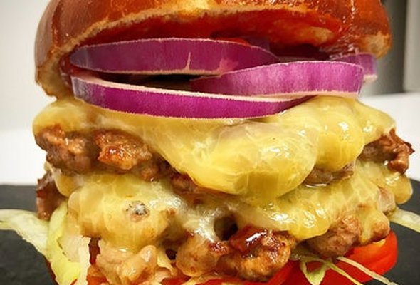 Double Love Burger with Cheese