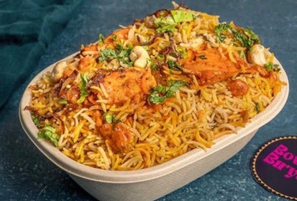 Hyderabadi Chicken Dum biryani
